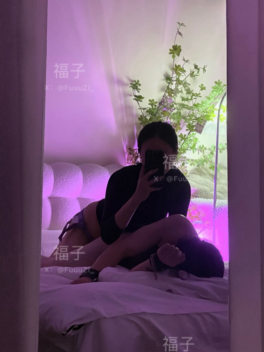 FuuuZi_'s tweet photo. 记得做爱（做的事儿）
#4i https://t.co/lpqzAe34k6
