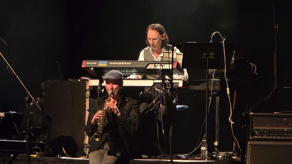 Metadata Rosenberg tweet media