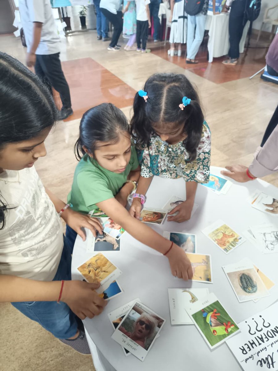 Anjali (അഞ്ജലി) tweet media