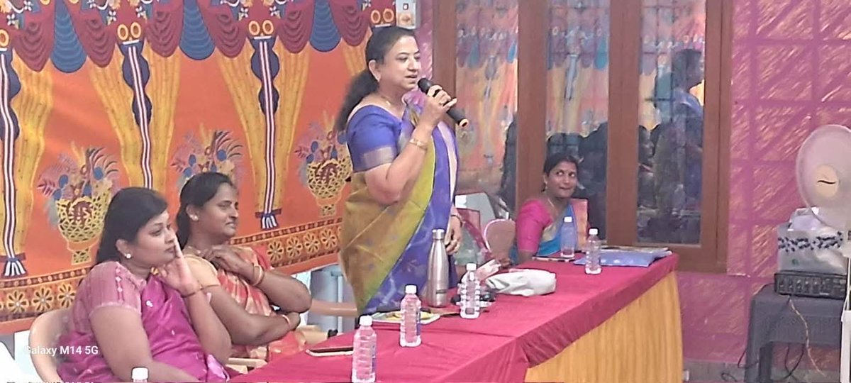 A S Maheswari AIADMK tweet media