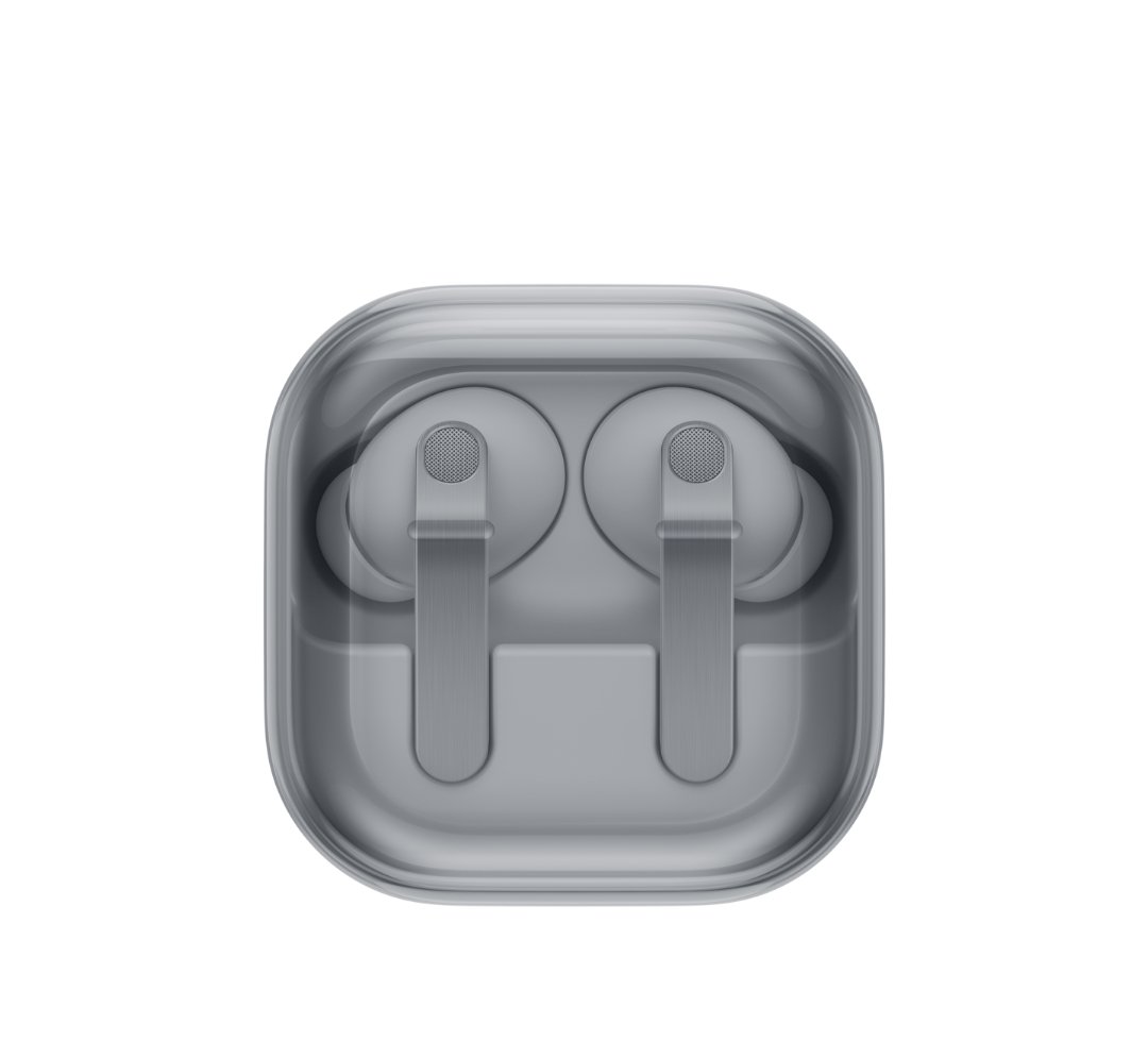 Noelsnexus's tweet photo. Next-gen sound. Smarter features. Familiar strategy.
The new Samsung Galaxy Buds 4 series brings solid upgrades this year. From bigger drivers and clearer highs to improved ANC and better call quality, Samsung clearly focused on refining the audio experience
#Samsung #Buds4pro https://t.co/EZvleexjSZ