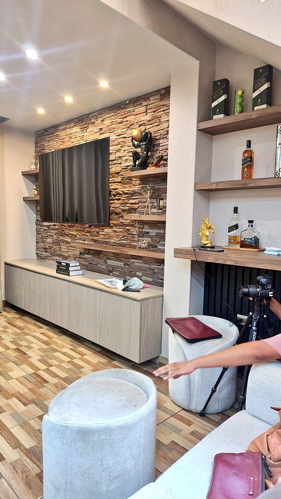 Perfectitud's tweet photo. En sesión de Fotos ✨ 
#RomanHouse 🫶
.
.
.
#interiorismo #design #spaces #marks https://t.co/HITxAemxj8
