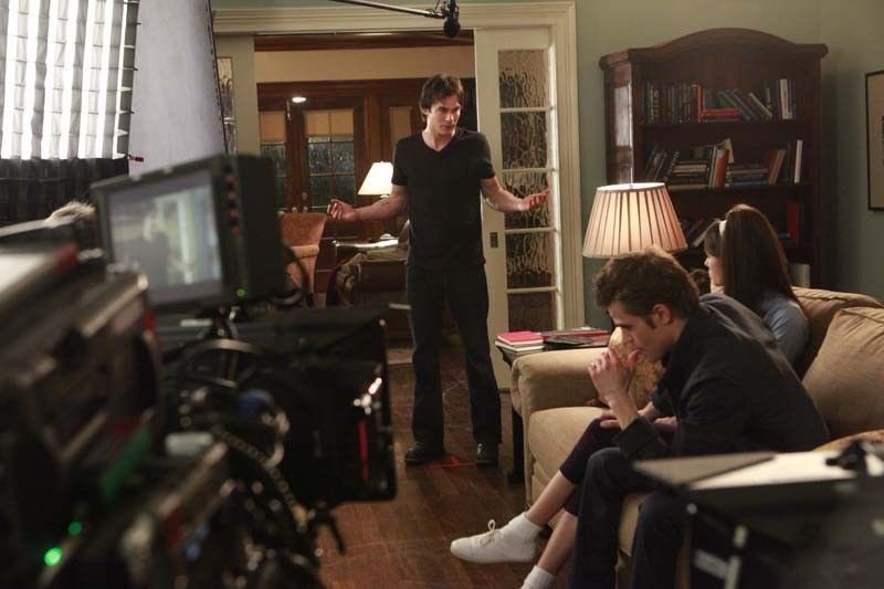 Damon tweet media