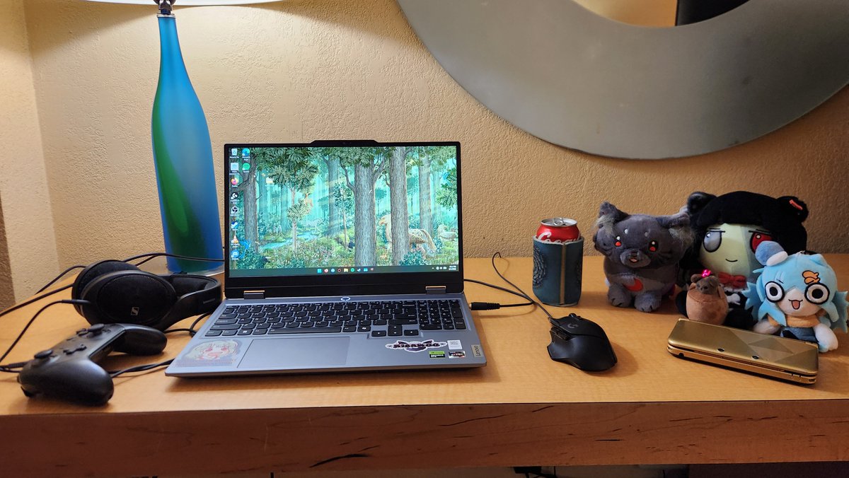 The hotel setup for the week complete with Pico, Ecto, XIII, and Krummers 😎