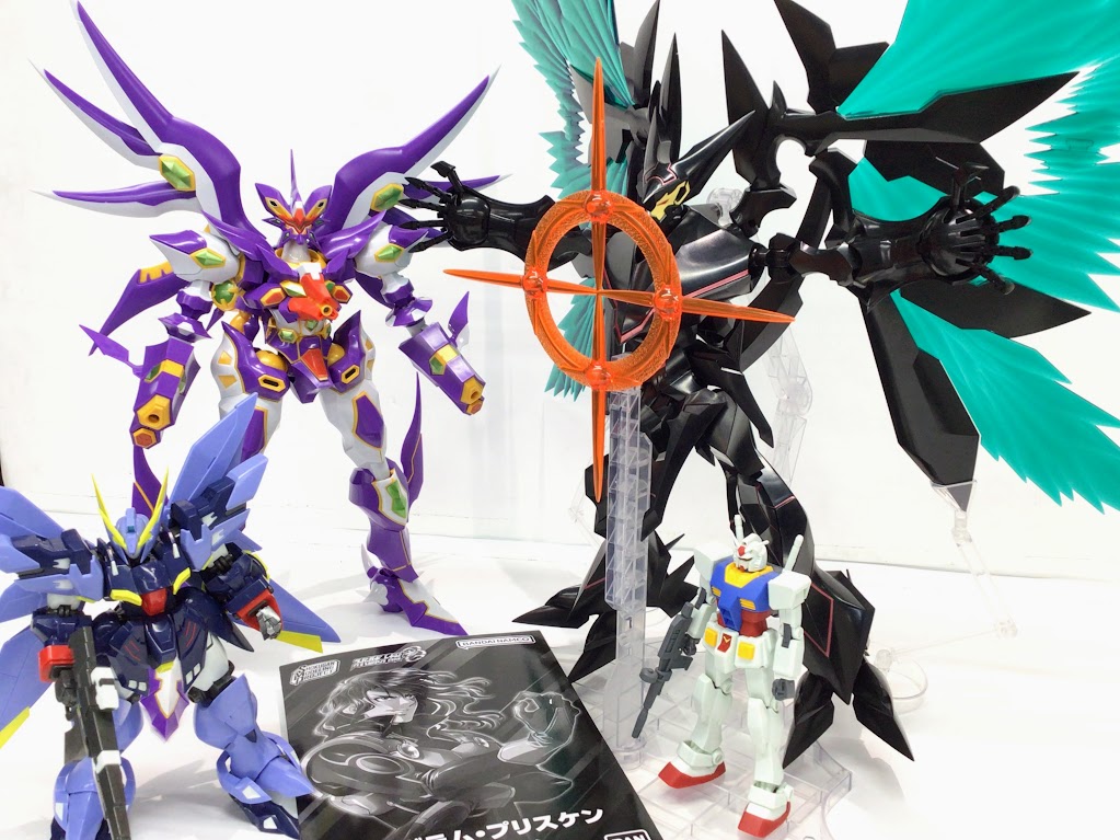 組み立て済みのSMPのアストラナガンや R-GUNリヴァーレ、ビルト