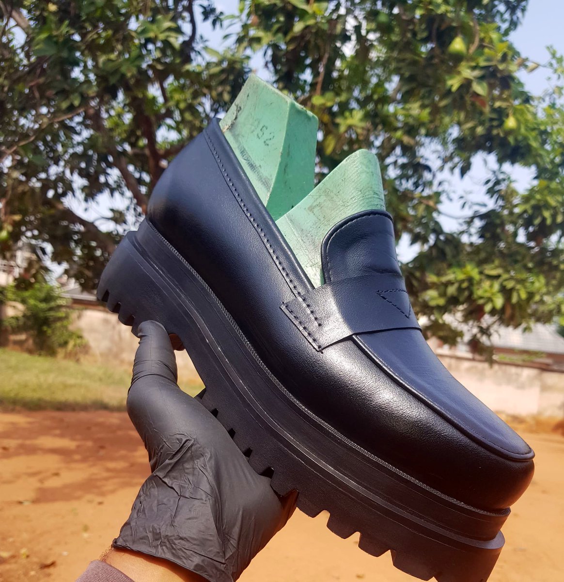 It’s Monday morning.

And I know some of you didn’t sleep well.
You’re thinking about money.
Growth.
Responsibility.

I just want to say… you’re trying 🤍
You’re doing well.
Your efforts are noticed…

Meanwhile don’t enter a Monday looking confused/tired.

There’s something