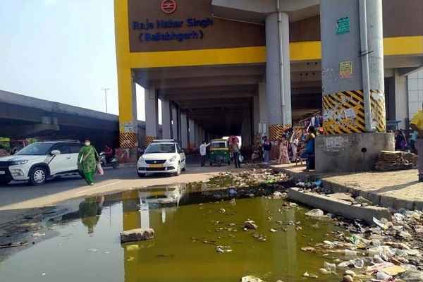 This is Faridabad's Metro station btw