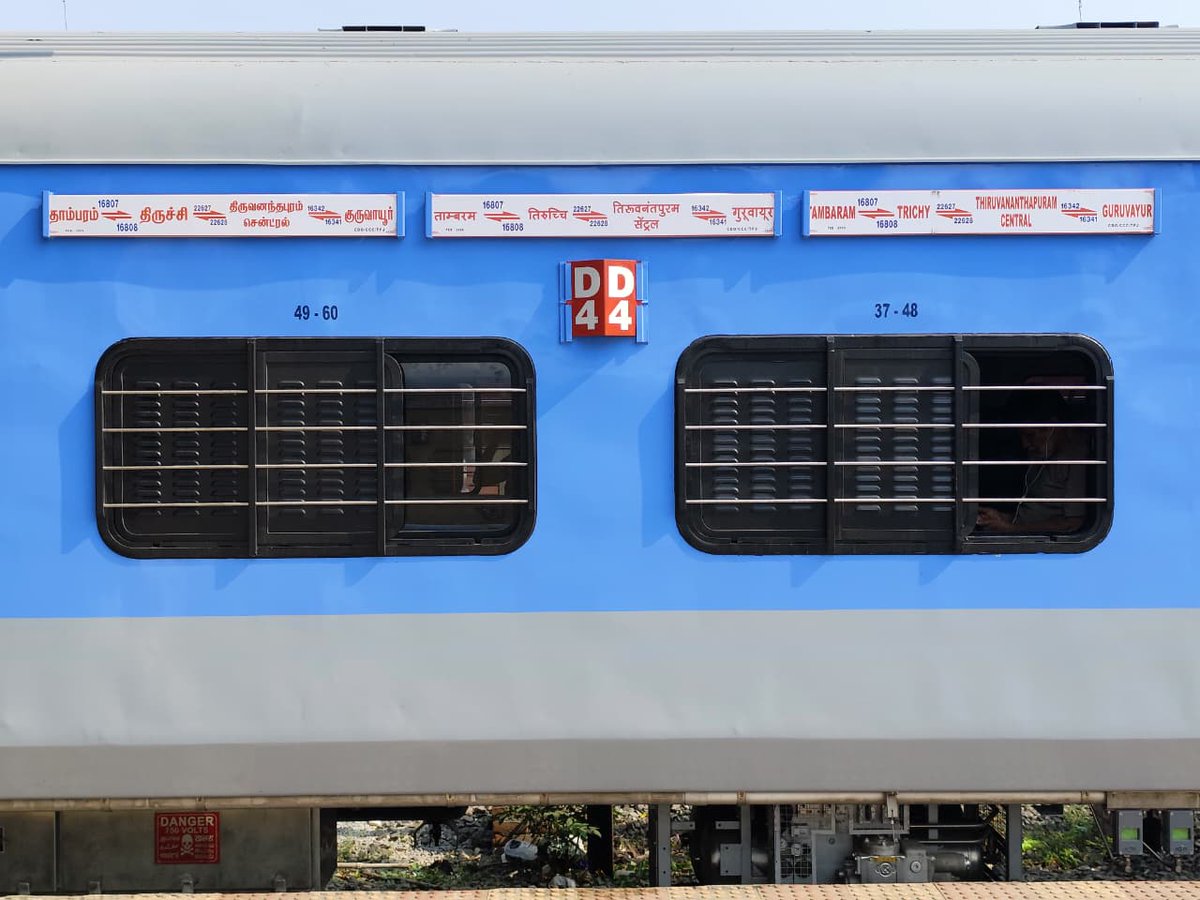 Southern Railway tweet media