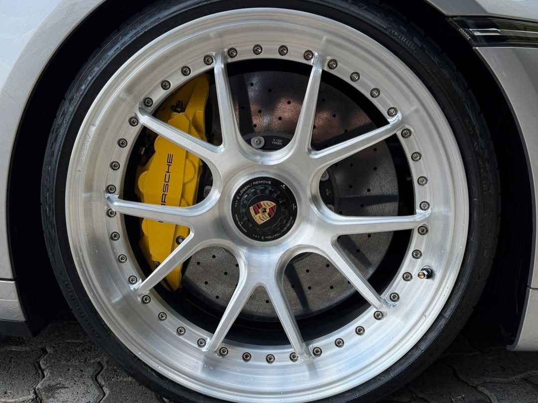 RACE! SOUTH AFRICA tweet media