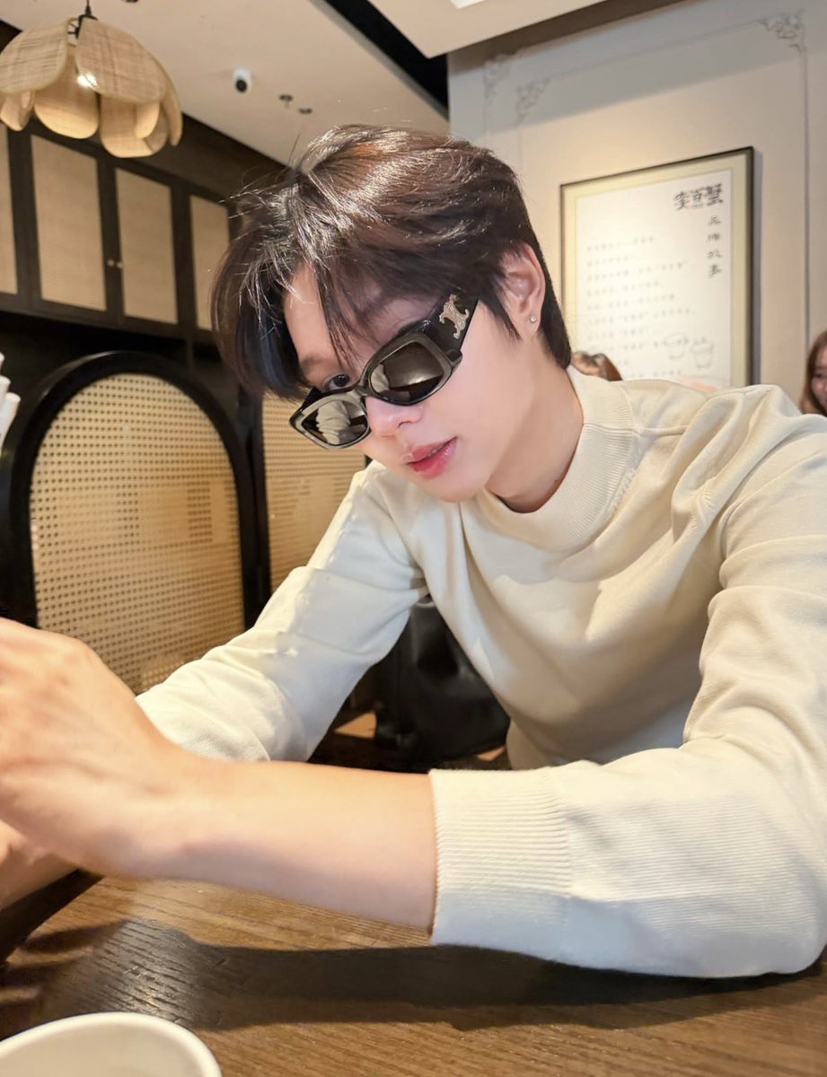 พ่อไก่ซิ่งกับแม่ไก่แซ่บ