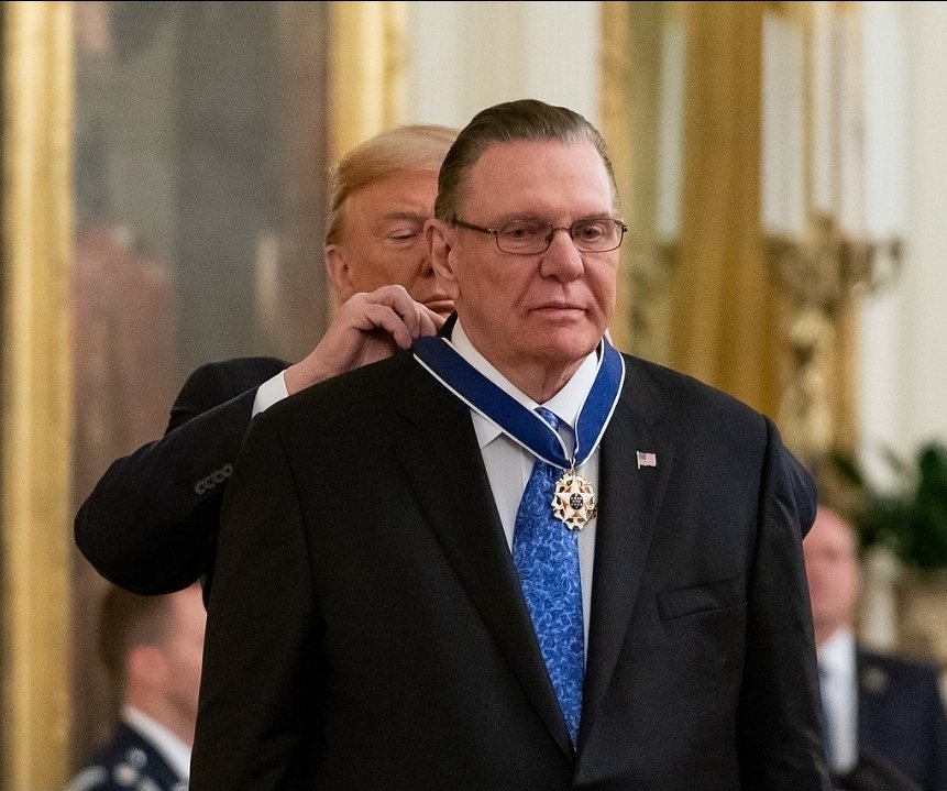 Yiddish_Liberty's tweet image. Just want to make a General Jack Keane appreciation post