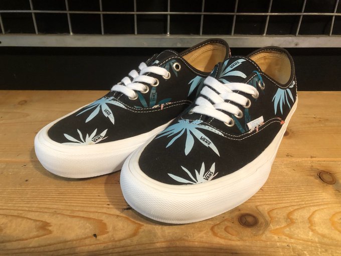 おすすめ【VANS AUTHENTIC PRO （ブラック） USED SIZE 26.5 