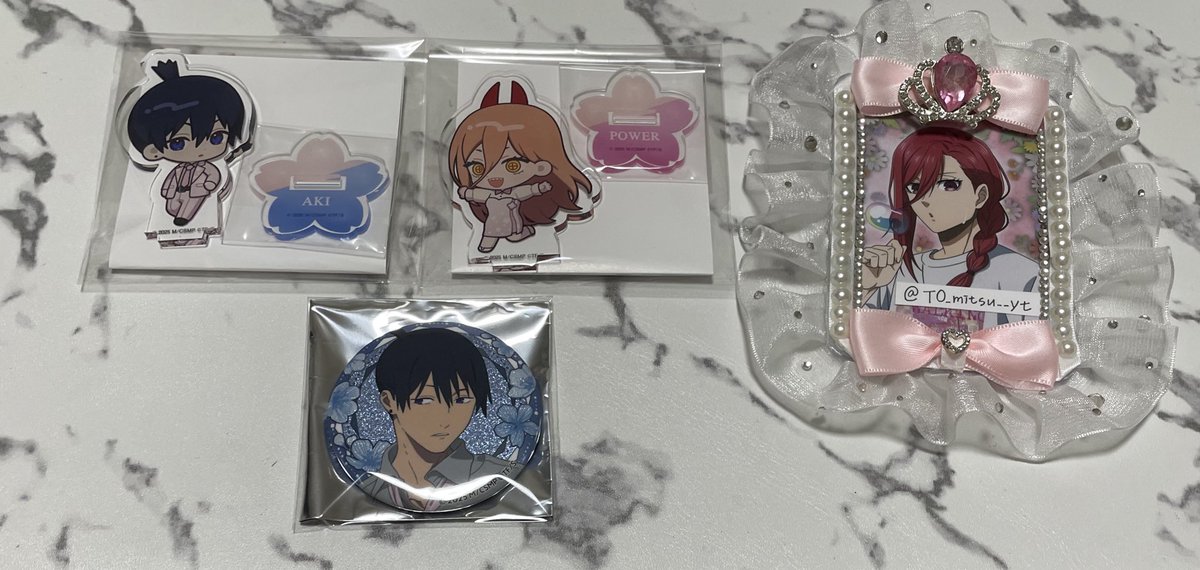 TO_mitsu__yt's tweet photo. チェンソーマン レゼ編 サンシャインシティプリンスホテル コラボカフェ 缶バッジ アクスタ ポストカード トレーディングカード コースター クリアカード 

譲▶︎レゼ アキ パワー マキマ
求▶︎同種 天使の悪魔

お声がけ重なる場合まとめての方優先。
検索からでもお気軽にお声掛けください。 https://t.co/FFrXasMctB