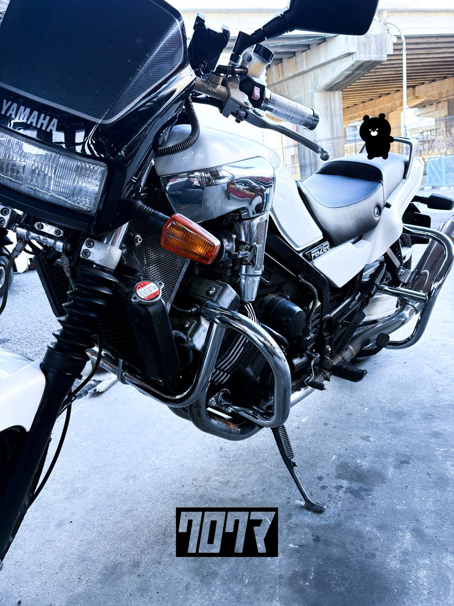 楽しい…w #FZX750 #fazer #邪道Style #おでかけクロクマ #Qi_microN