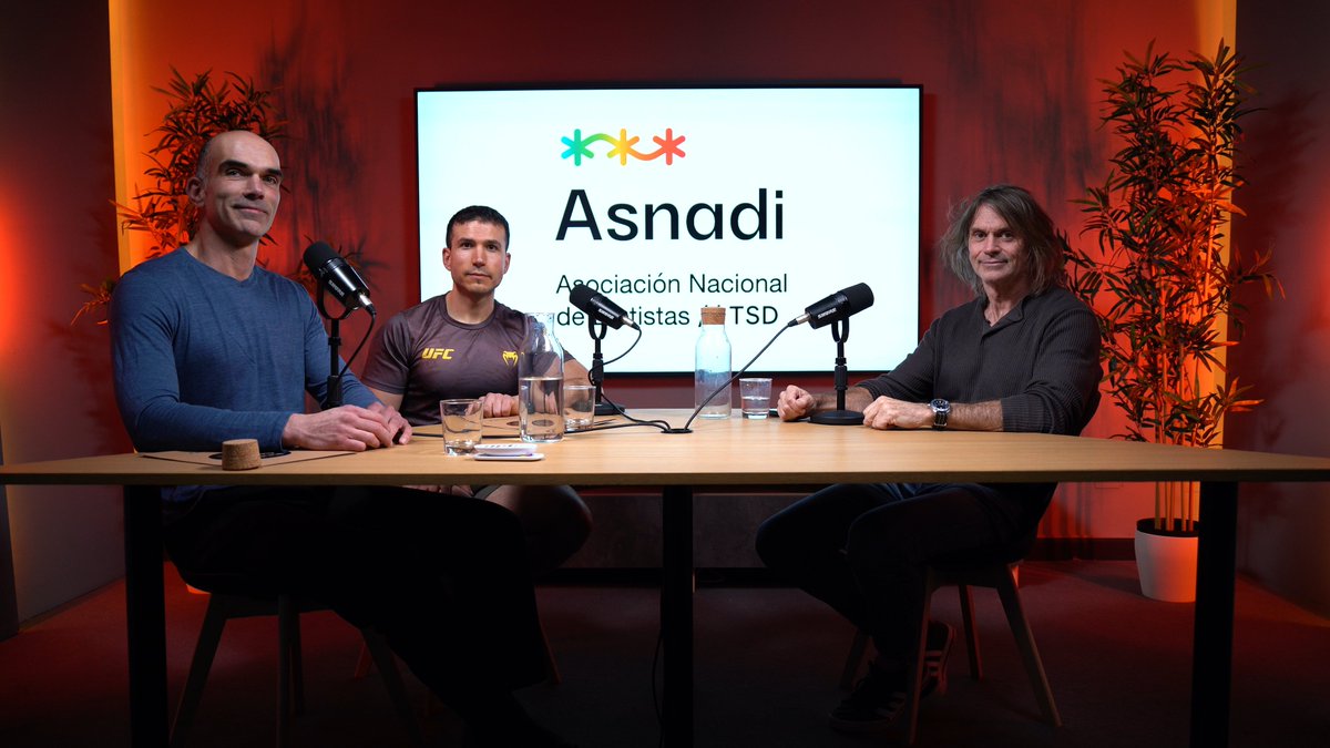 habitosDVida's tweet photo. ¿Qué pasa cuando juntas la experiencia de Francis Holway con ASNADI? Sale una entrevista de oro. 🎙️🍎@fholway #NutricionDeportiva #Antropometria #ASNADI https://t.co/Q48HaBtdwn