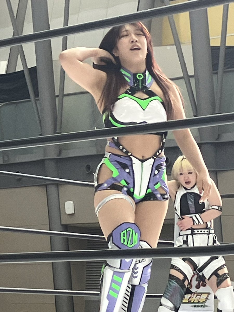 choko_pan117's tweet image. 3.1刈谷あいおいホール
スターダムのギャルタッグ😁
『02line』❣️
#STARDOM
#azm
#天咲光由
#02line
#刈谷
#ギャル