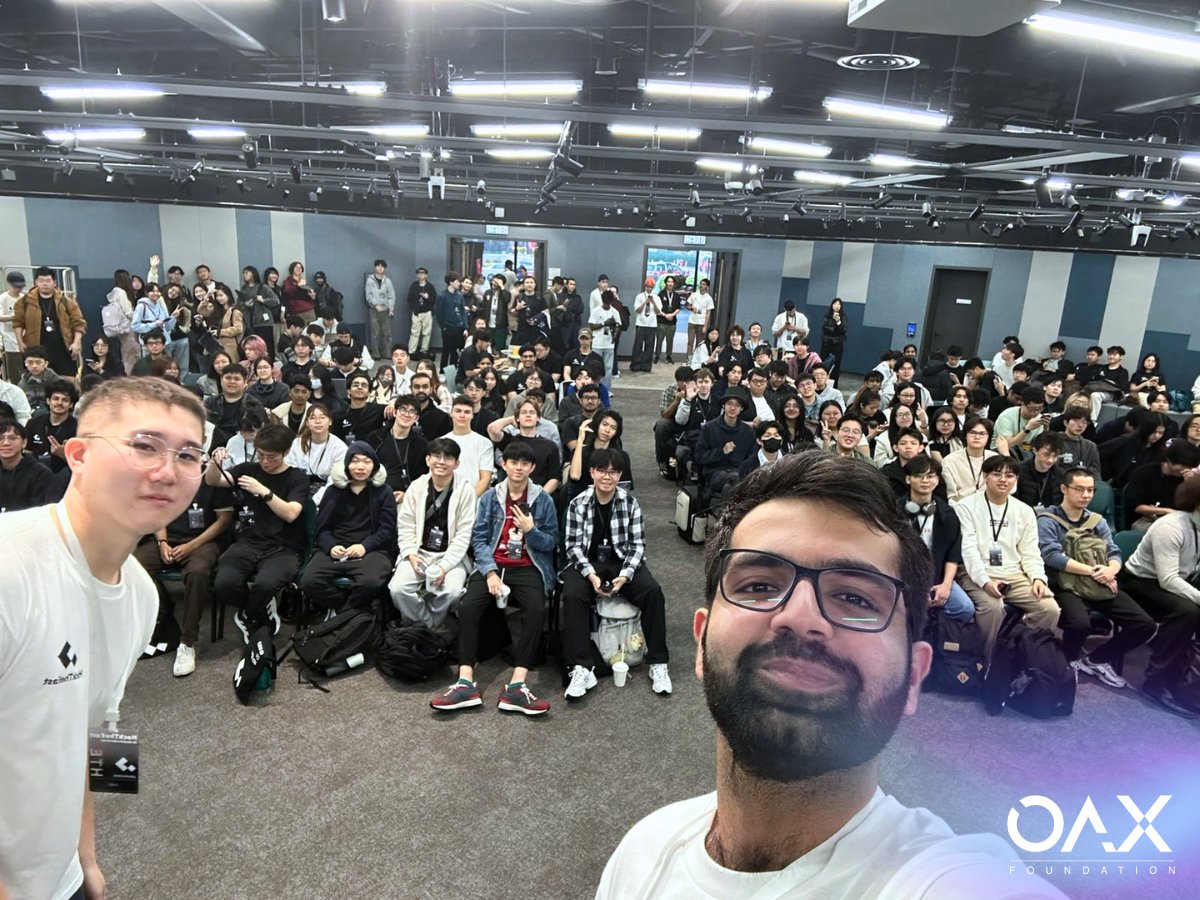 OAX tweet media