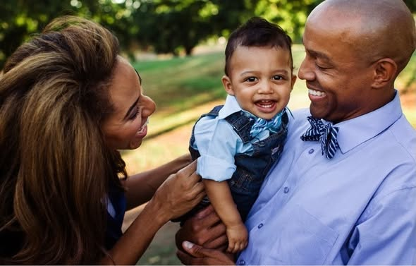 CoolFMPH's tweet photo. #MondayQuestion When is the right time to adopt? After years of trying? Before trying? Or anytime you simply feel ready?
#GMNS with @ThisiSpaceman x @HoneyOjukwu #WordAroundPH https://t.co/4UcyvbRGZS