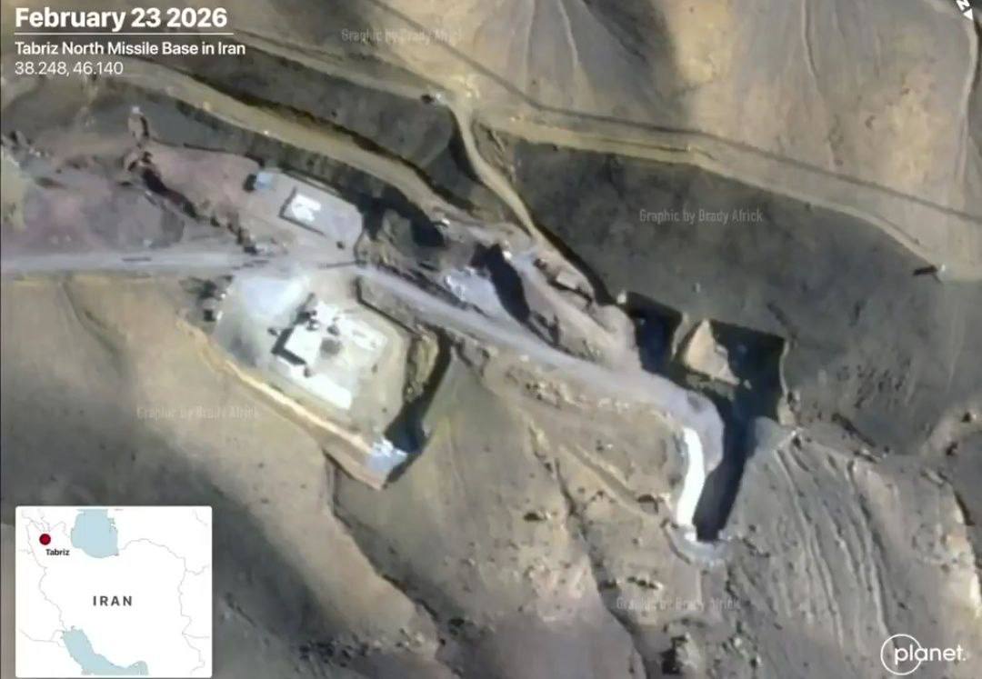 ruswar's tweet photo. 🚀🇮🇷 The missile base in Tabriz has been almost completely destroyed.
Reports indicate that the facility in Tabriz suffered near-total destruction following the strike.
#Iran #Tabriz #MissileBase #MiddleEast #MilitaryUpdate https://t.co/LHqHFQ3GuM