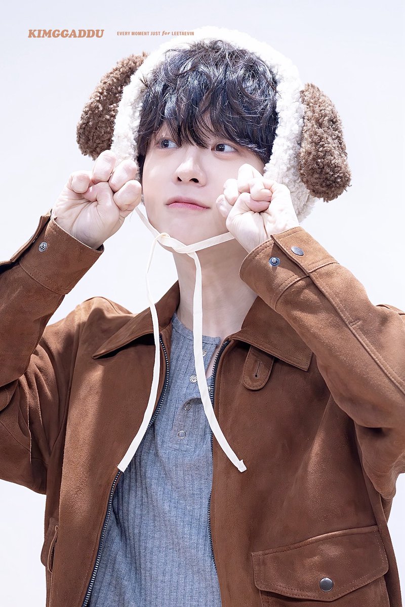 260228 시즌그리팅 팬사인회

산책갈까?🐶

#이태빈 #LEETAEVIN