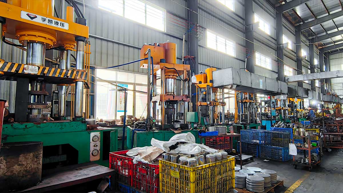 hoffeehouseware's tweet image. Big News! We’ve launched Jiangmen Hoffee Hotel Supplies—a sister brand for premium customization. Same factory, enhanced flexibility. Small batches to bulk, end-to-end support. Let’s create together!

👉 jiangmenhoffee.en.alibaba.com
📧 zelda@hoffee-houseware.com

#custombarware