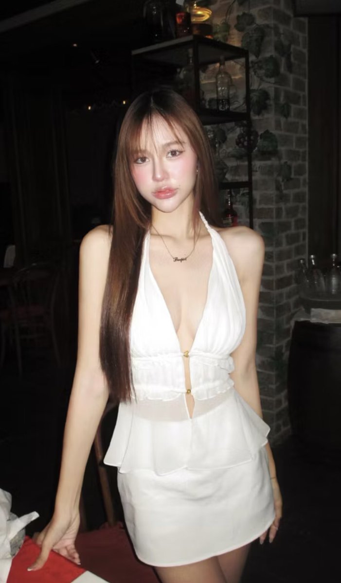 xxsr99's tweet photo. ปล่อย giltmonboutiqe 
🎀Holly -All Color🎀  เสื้อสายเดี่ยวคล้องคอหัวใจชีฟอง H 
🦢 290 free shipping kaa😍
#ส่งต่อเสื้อผ้ามือ2 #ส่งต่อduexstudio #ส่งต่อbeming #ส่งต่อstylist #ส่งต่อเสื้อผ้ามือสอง #ส่งต่อgiltmonboutique https://t.co/X8NbhPhLqE