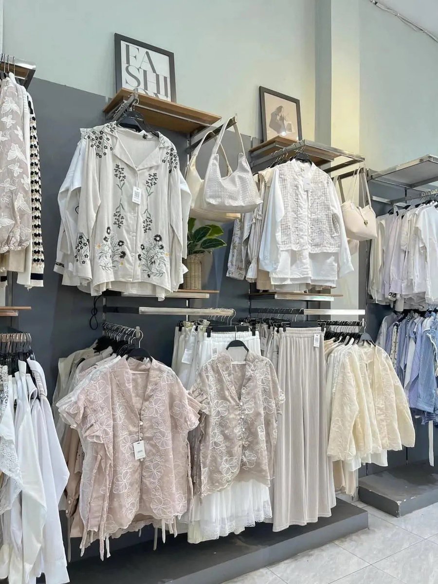 TELAT BGT GA SIH? Di umur segini baru tau ada toko outfit HIDDEN GEM yang jual baju cutie parah cuma 100K‼️