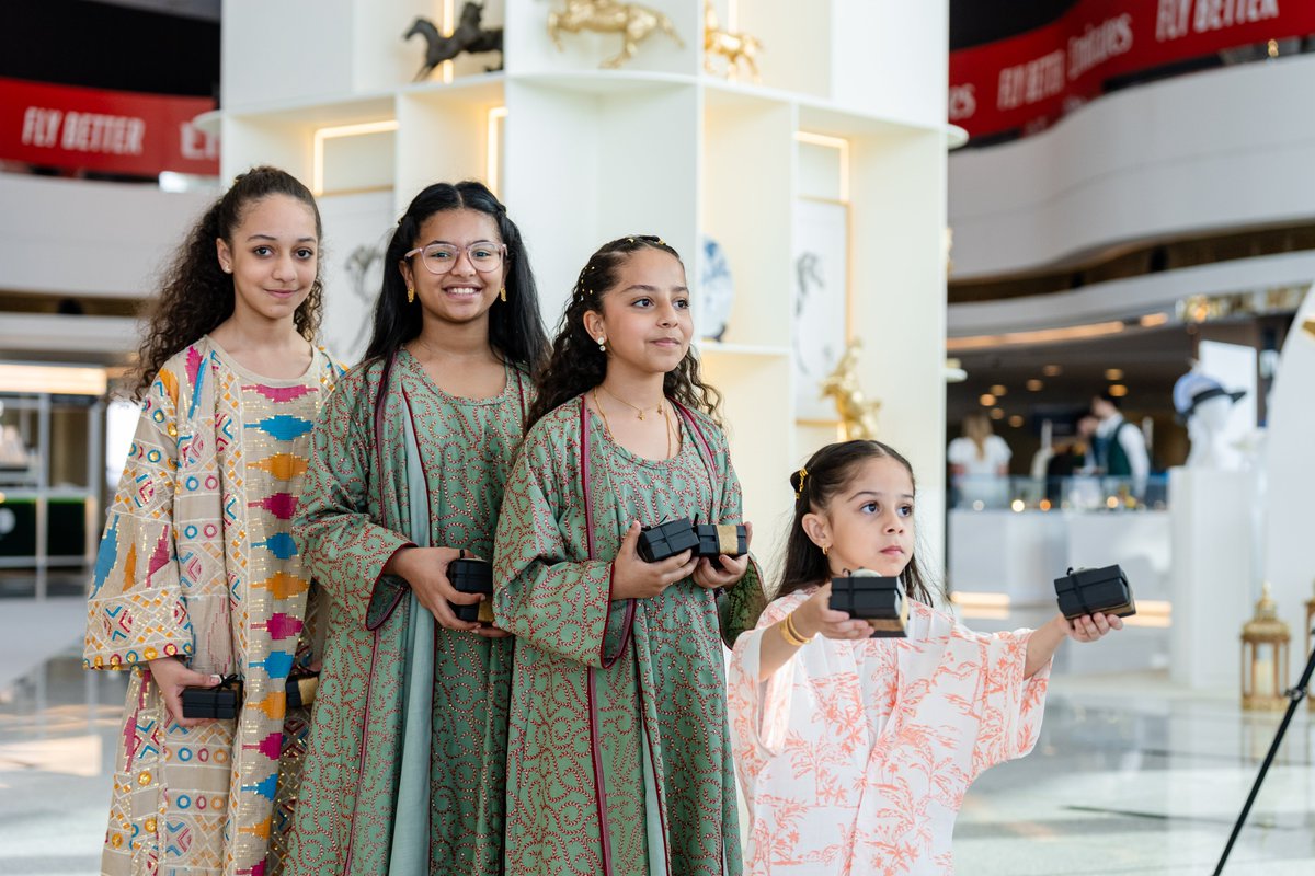 RacingDubai's tweet image. Some #SuperSaturday beauty 🖼️

@emirates