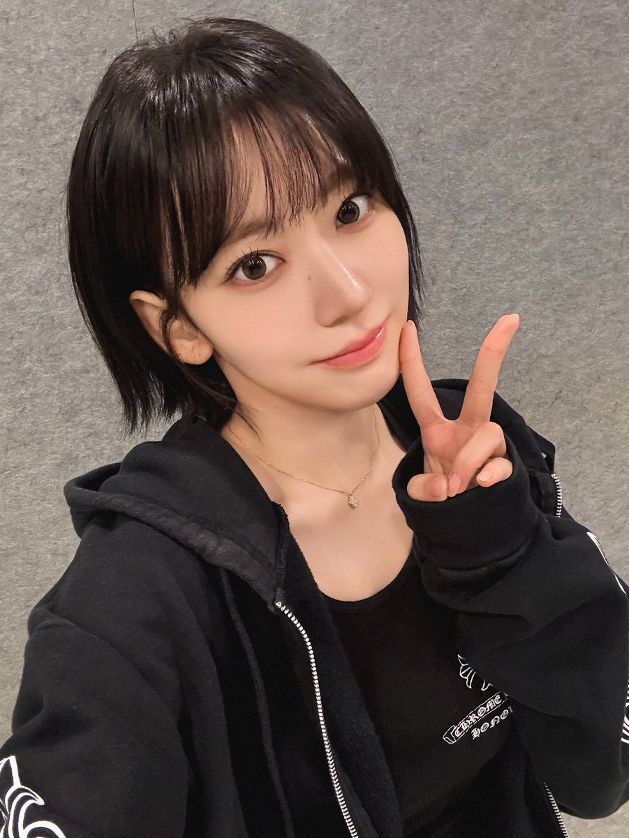 午後3時19分😌🌸✨ #宮脇咲良 #SAKURA #미야와키사쿠라 #꾸라