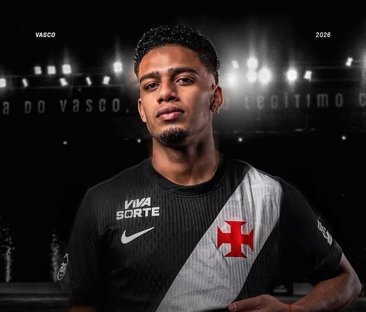 putzigoor's tweet photo. Já agradeceram o livramento de mais 2 bagres? Kkkkkkkkķkkķ 

Hinestroza chega doer os olhos! https://t.co/kHBBtp7lIp