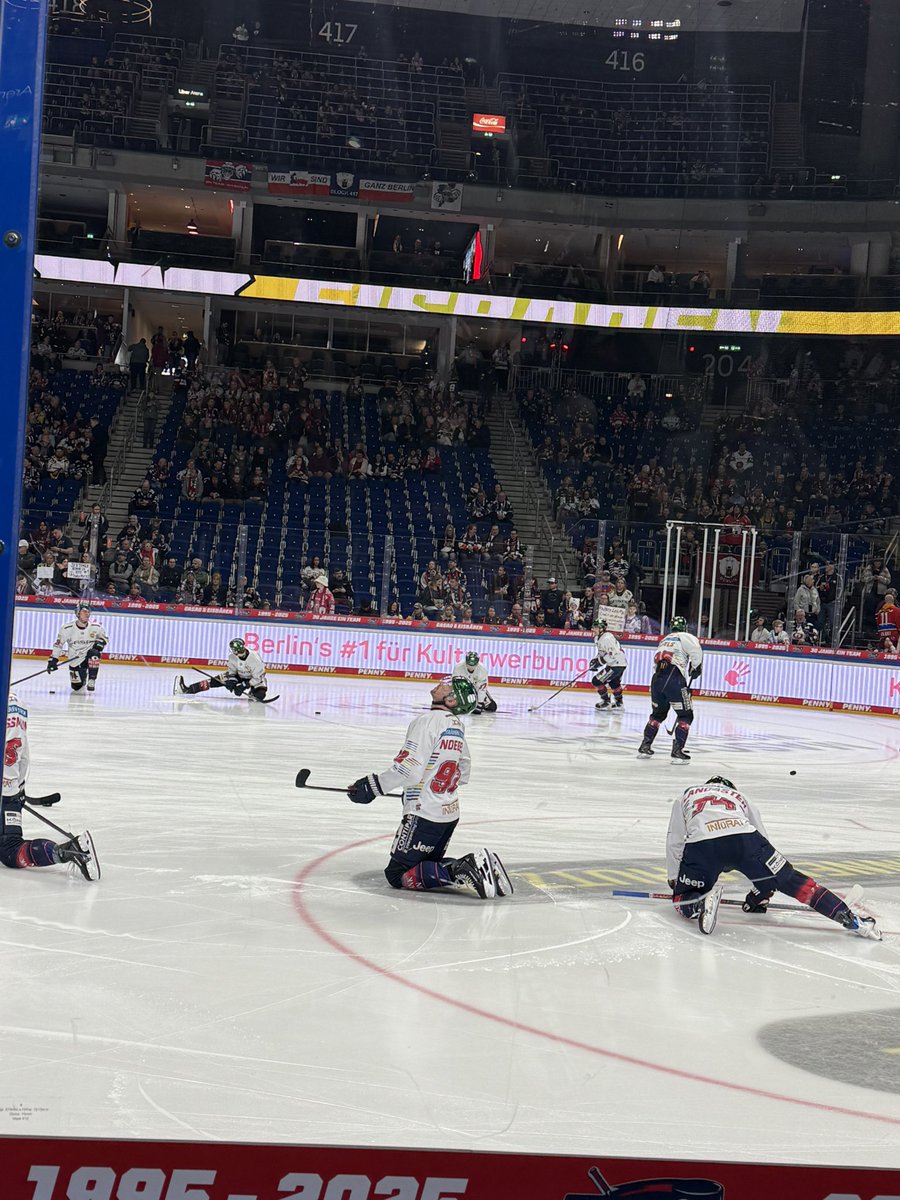 Anni ♏️ tweet media