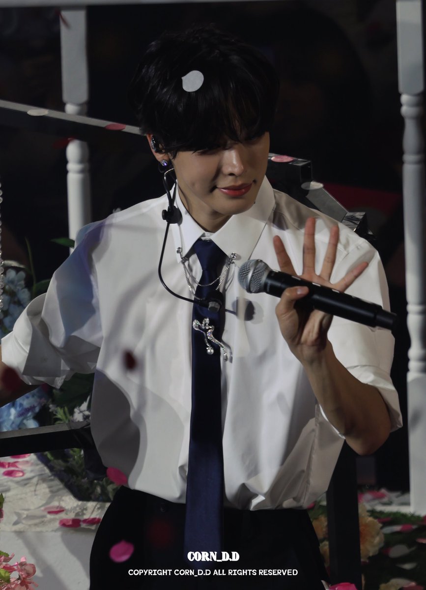 corn_d.d tweet media