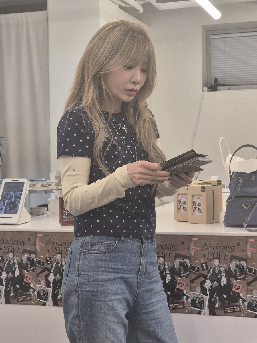 브아걸 데뷔 카페에 제구리 옴!!!