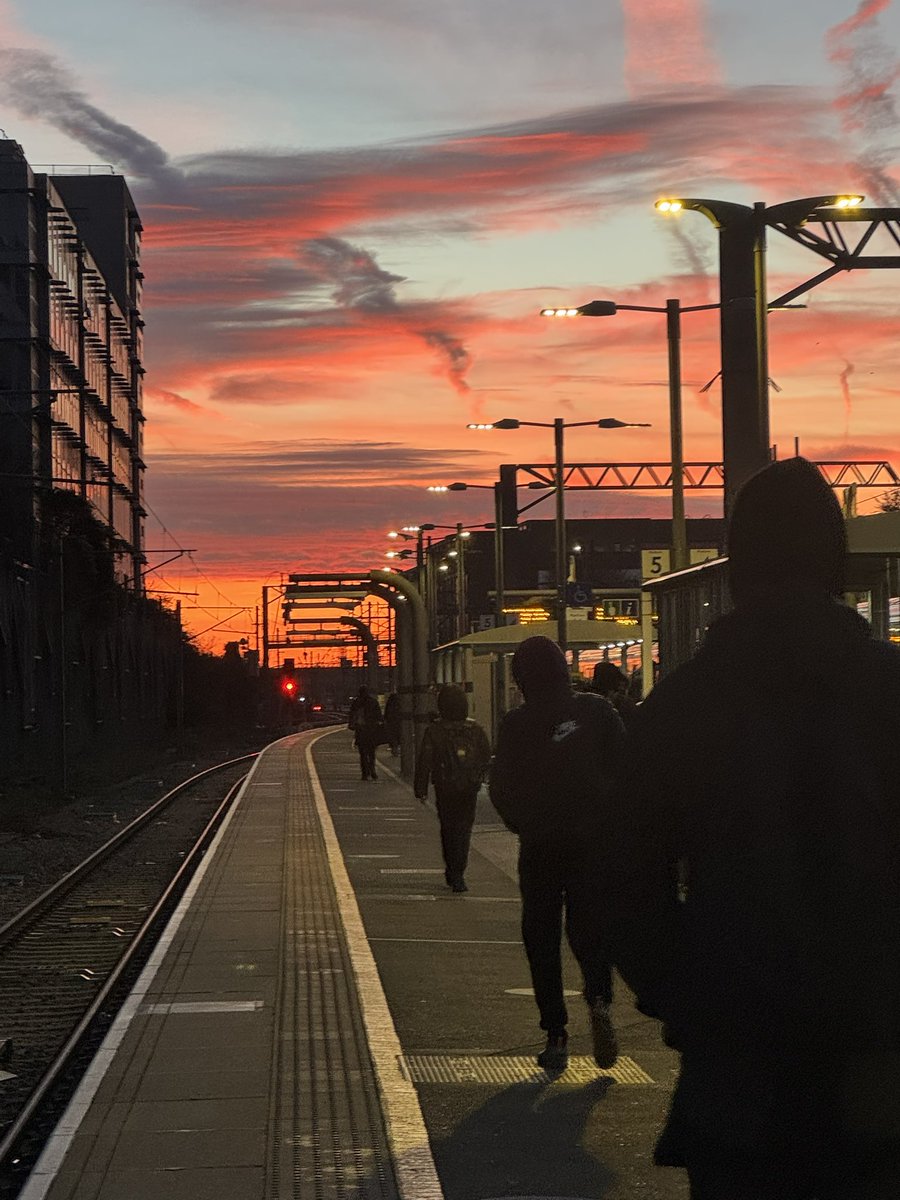 🏴Darren Moulton🏁 tweet media