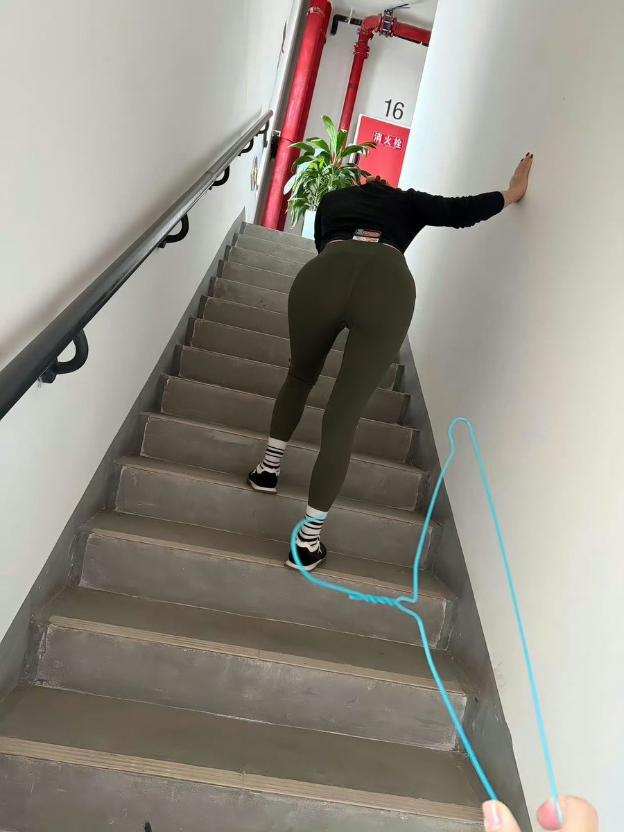 星星子 tweet media