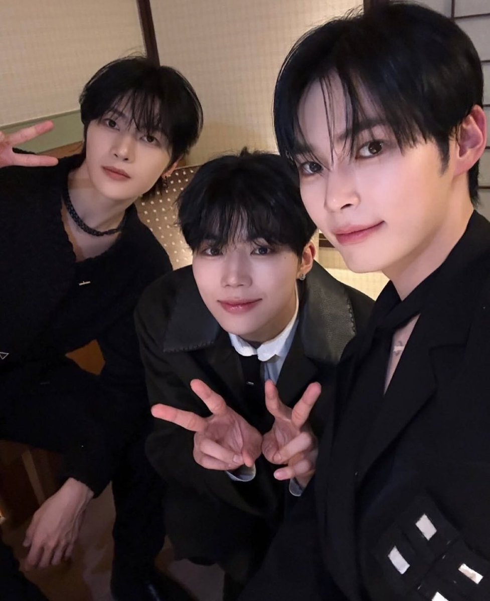 한린이 tweet media