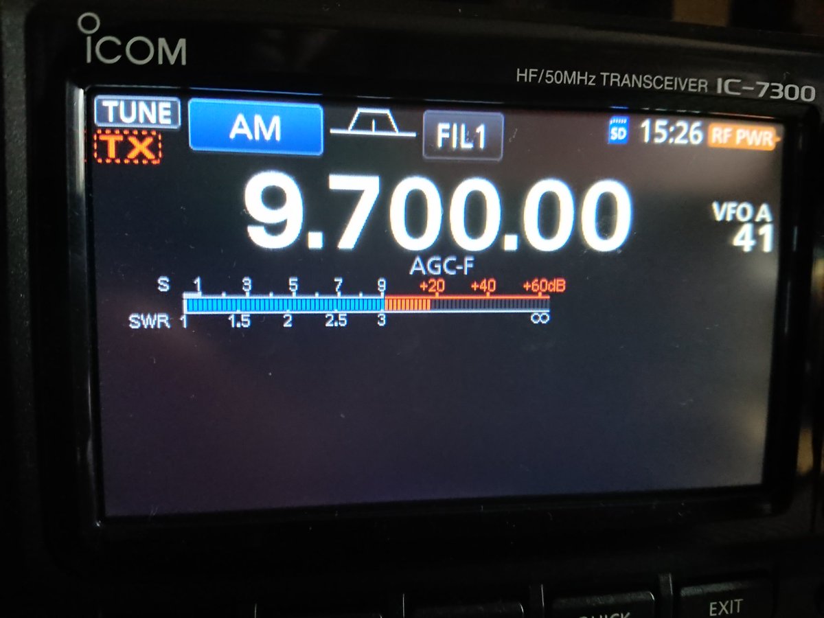 中東地域向けと思われる臨時短波放送が聴こえます
邦人のご無事を祈ります
時間帯によって周波数は変わるようです