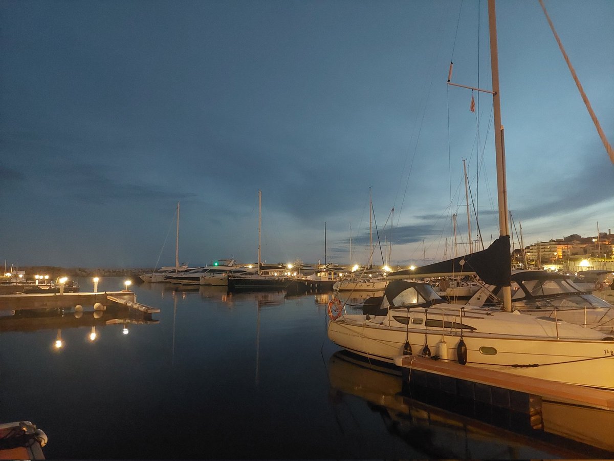 "Ets allò que no vull perdre mai." Bona setmana !!!