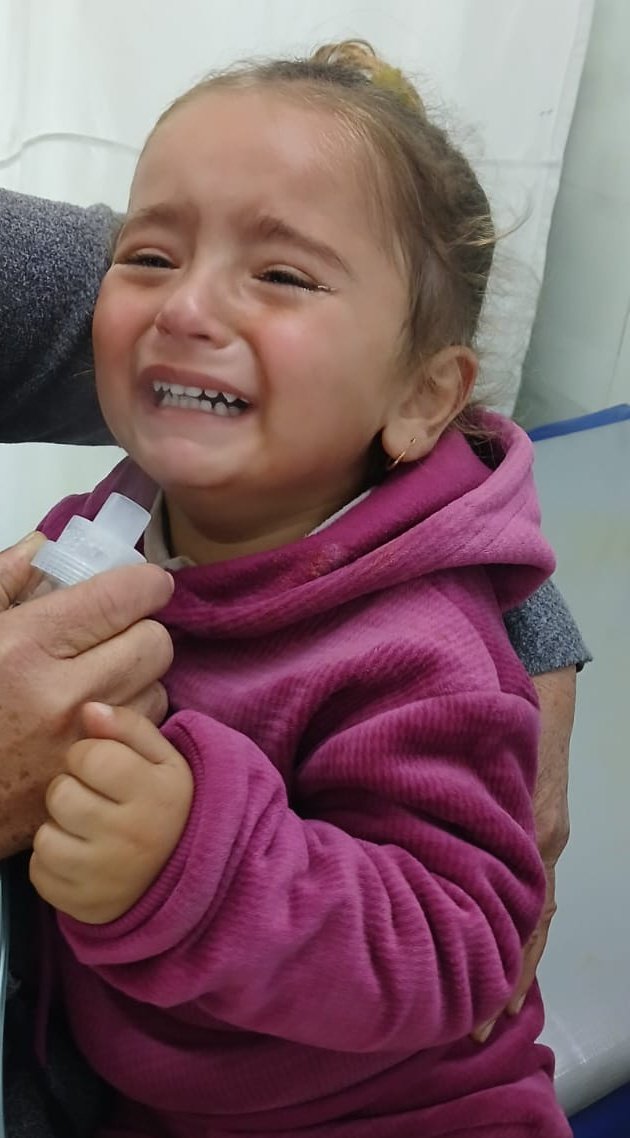 Wateen_Sharef's tweet photo. My daughter has a cough and fever. We went to the hospital and the doctor prescribed medication, but unfortunately, I can't afford it right now.
We need 80€ to buy the medication so my daughter can recover. Any help would save my child.💔🥹
https://t.co/FR41UHj5nI https://t.co/6U9DGWgzH8