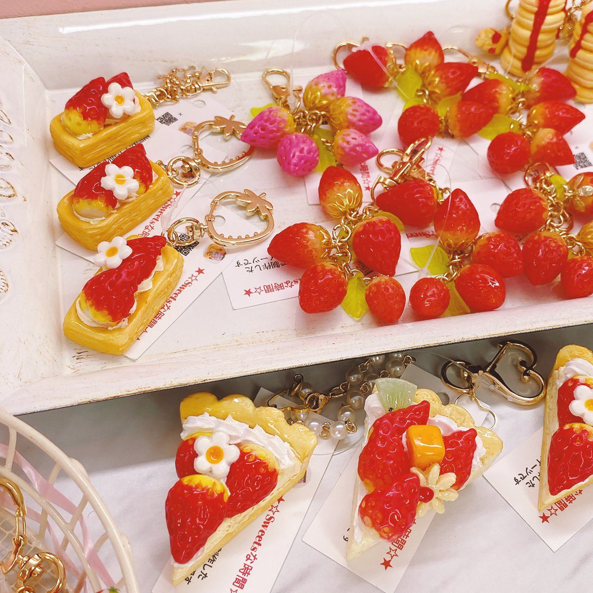 Kawaii☆Stars SHOP♡原宿本店 カワスタイースター🐣💕 いちごぐみ🍓と