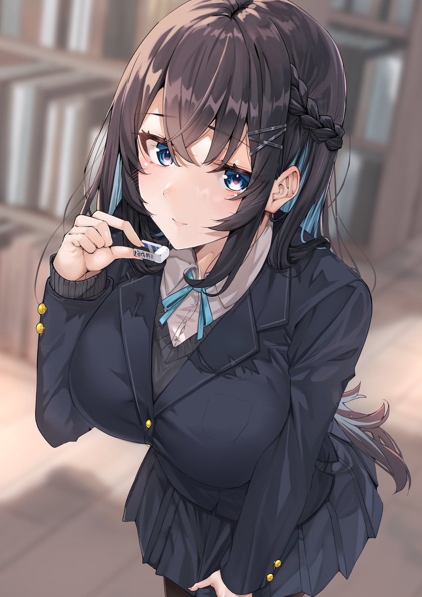 「君消しゴム落ちてたよ?」
「あれ?顔赤いね、熱はかってあげようか?」

高嶺の花の先輩は僕にとてもやさしい。
でも先輩の本性に僕は気づいてしまった。 