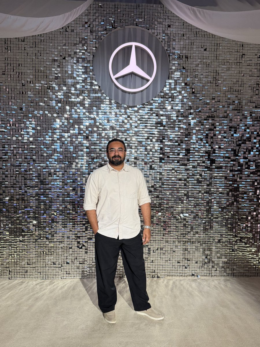 Hani Musthafa tweet media