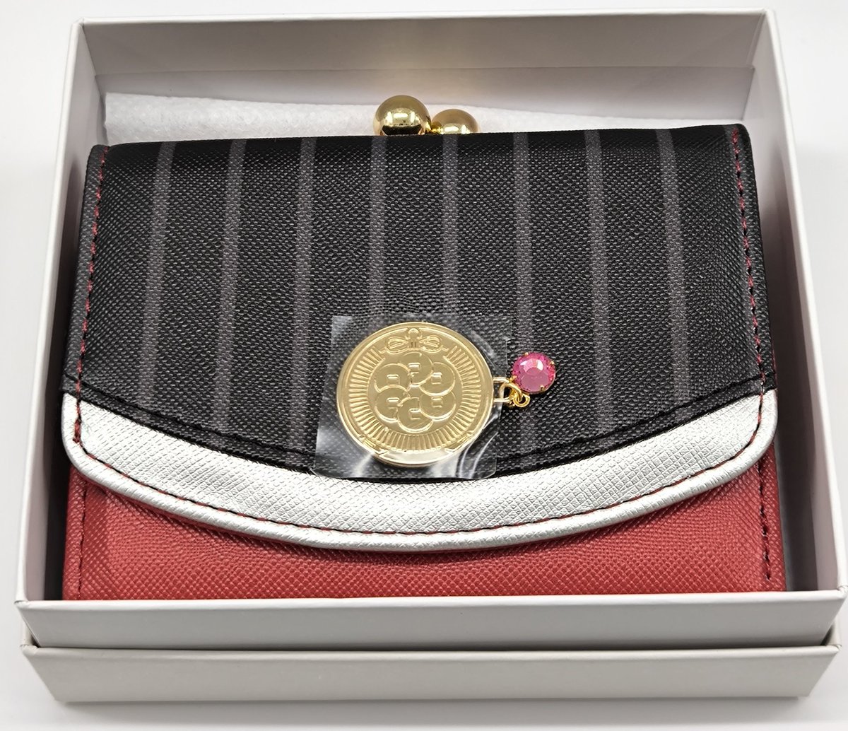 入荷情報】 刀剣乱舞 とうらぶ パスウォレット 大般若長光 外箱汚れ