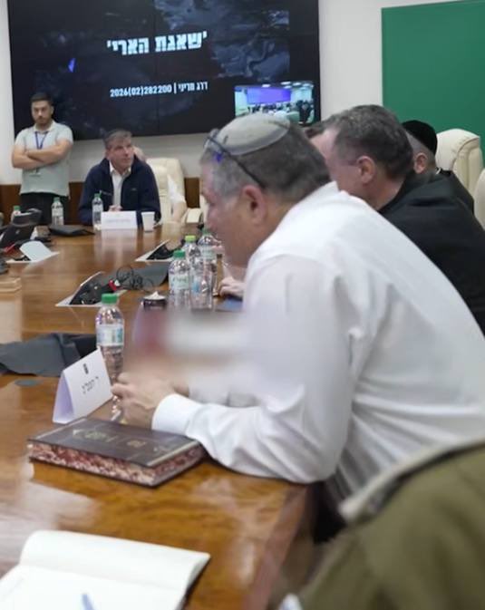 BREAKING: In #Israel’s War Cabinet, overseeing the offensive force against #Iran, sits not only the Minister of Defence and the head of the General Security Service, but Michael Eisenberg, the venture capitalist associated with the Gaza Humanitarian Foundation and the Board of