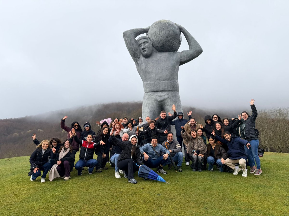 Euskaltegia tweet media