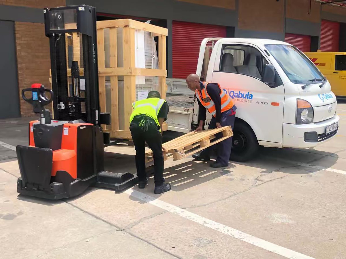 qabulaholdings's tweet photo. Delivering excellence. Connecting markets. Driving success 🌎🚚📦✅
#Logistics
#Supplychain
#Freightforwaders
#Customclearance https://t.co/HN6fjVbvN4