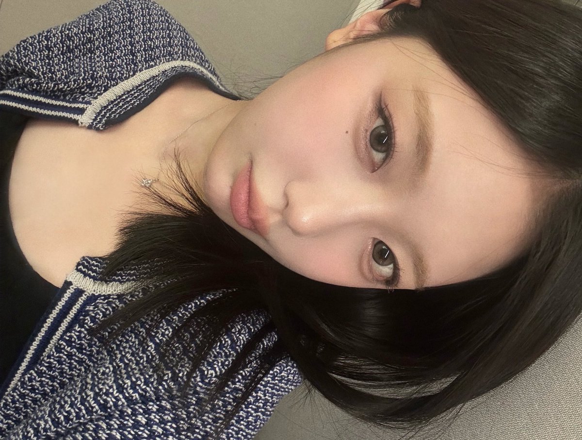 BADVILLAIN_twt's tweet photo. 🐾 .. 🖤

#윤서 #YunSeo
#배드빌런 #BADVILLAIN https://t.co/6fWrQRmhsV