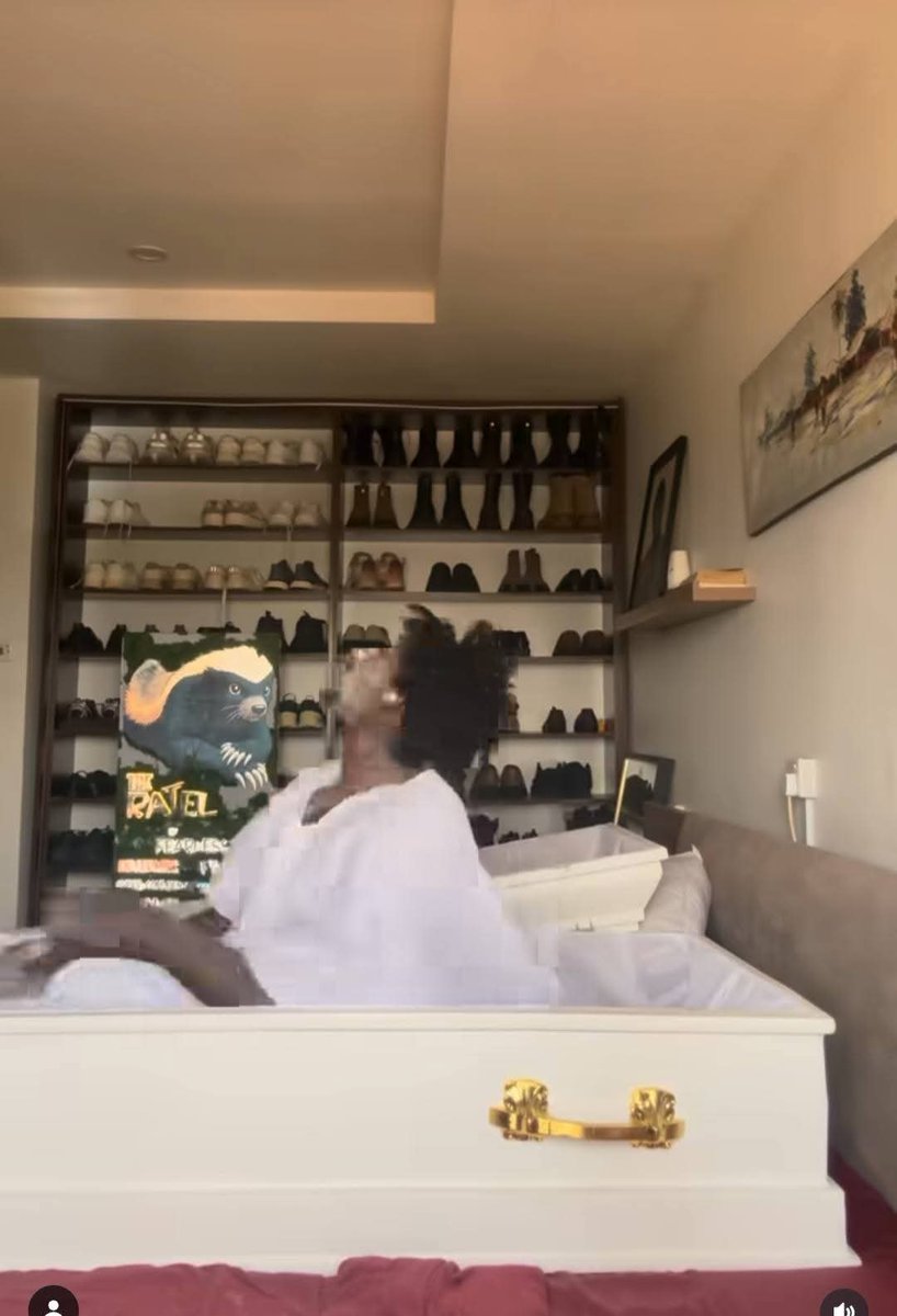 Trending: 🚨 

BLord, Others Panic As VeryDarkMan “Rises From The Dead”

VeryDarkMan, who was reportedly “dead” for almost three days, has allegedly come back — resurfacing less than an hour ago shouting, “Where am I?”

According to the dramatic claims, he returned because he