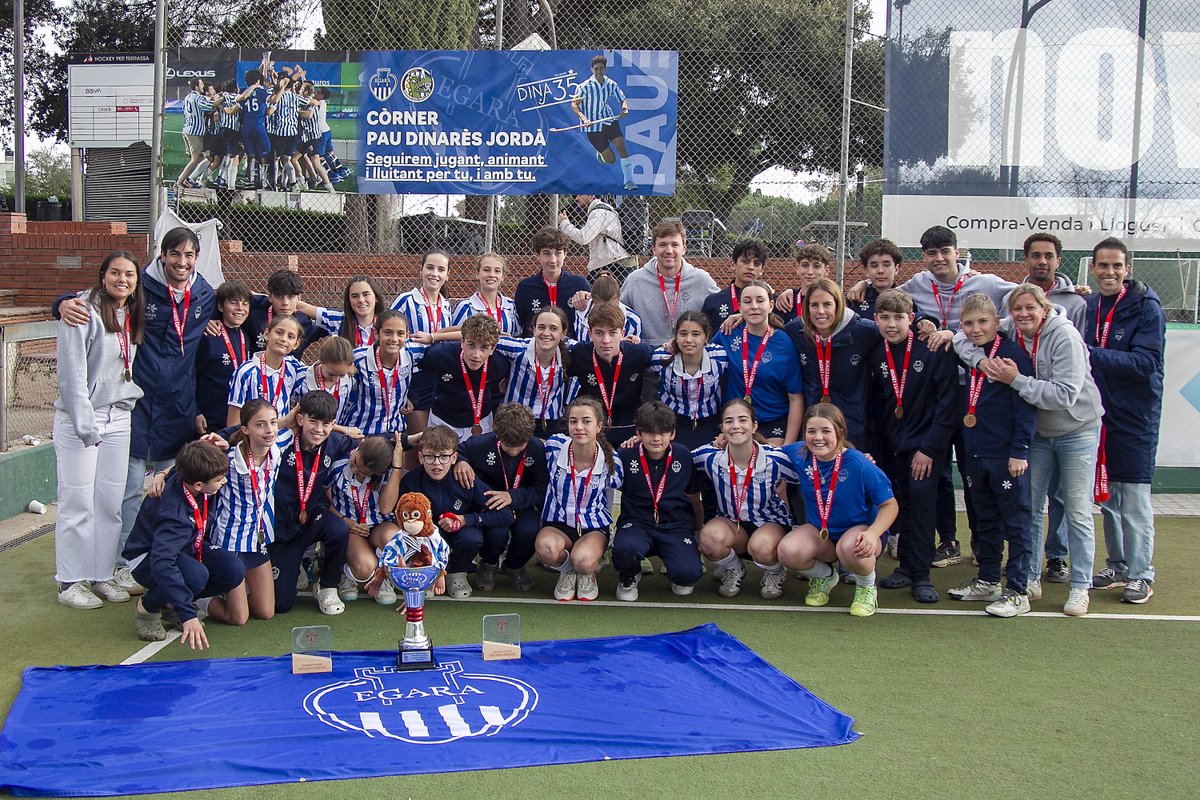 clubegara's tweet photo. 🏆 CAMPIONES I BRONZE 🥉

💙 Les Infantils fan història i els Infantils masculins aconsegueixen un merescut bronze.

🚀 Talent, compromís i ADN Egara: present i futur! https://t.co/icr1nyOngk