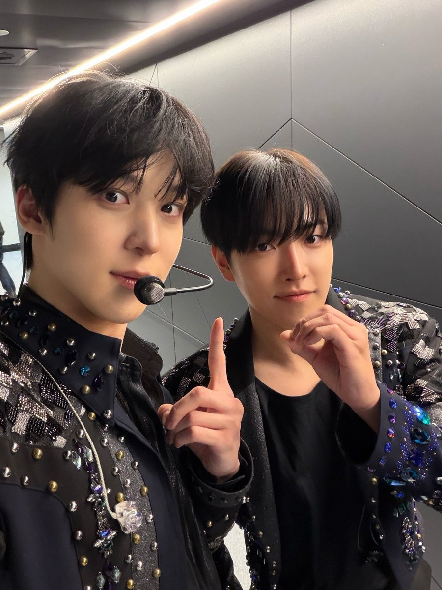 YUNHO TOKTOQ UPDATE😭🤍

“hohong-ya 10 years anniversary🎉”